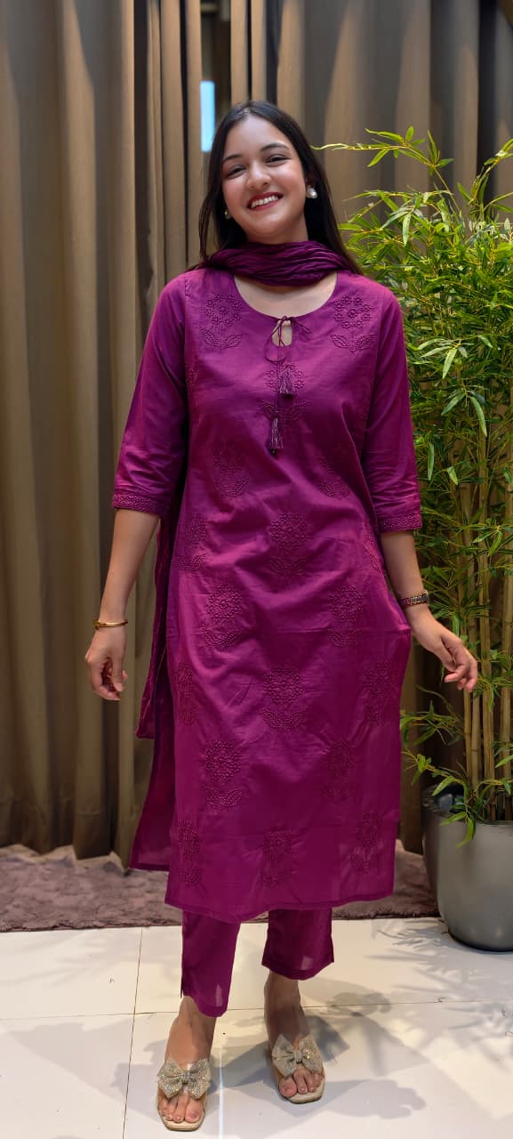 Floral Thread Embroidered Solid Smart Look Cotton Full Suit Set With Dupatta- 13455