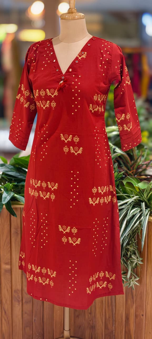 Solid Kurta With Real Mirror Neck Line Tiny Birds & Polka Print In Cotton Fabric- 13519
