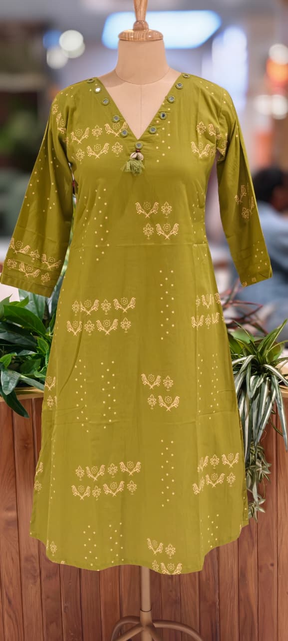 Solid Kurta With Real Mirror Neck Line Tiny Birds & Polka Print In Cotton Fabric- 13519