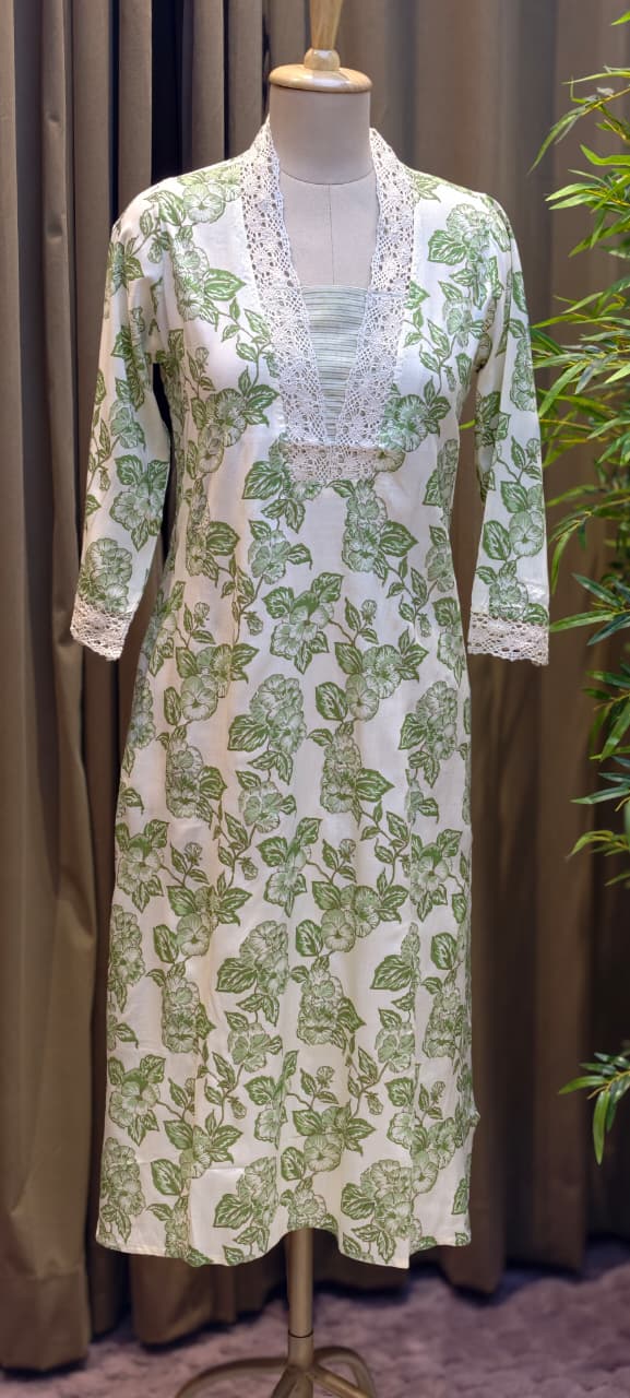 Large Botanical Leaf Prints Laced Work Cotton Kurti Only-13683 (Dispatching After 1 Week)