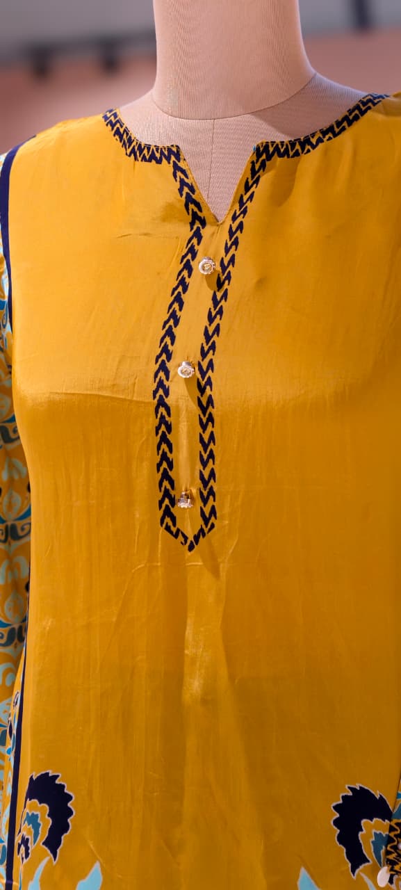 Mosaic Printed Crystaled Buttoned Neck Line Kurta Pant Set In Crepe Fabric(Slightly Lean Fit)- 13759 Dispatching After Monday