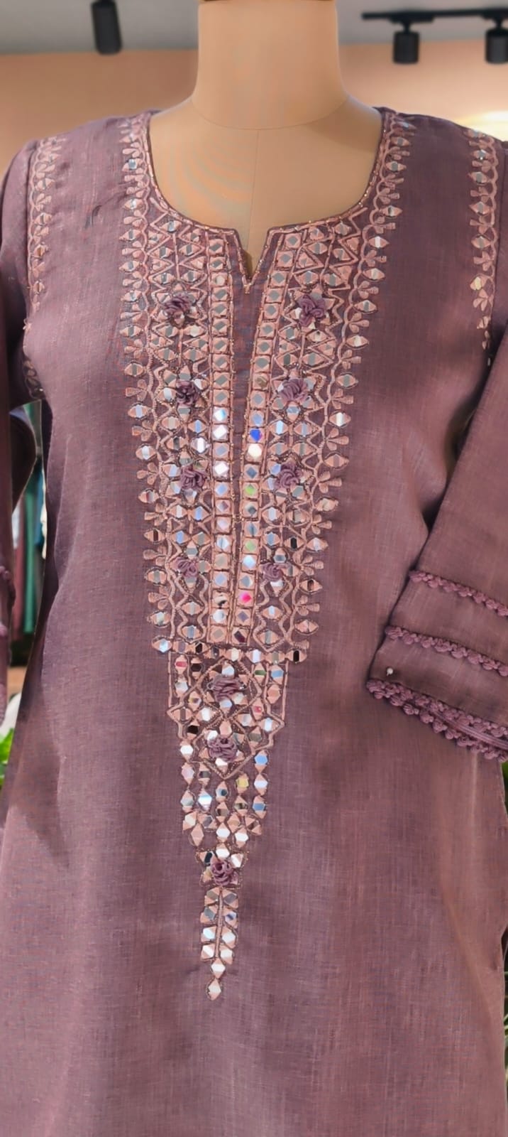 Real Mirror With Thread Upwork Coiled V-Yoke Kurta Pant Set In Jute Cotton Fabric- 13761