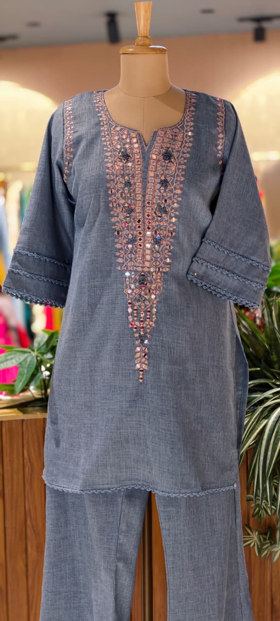 Real Mirror With Thread Upwork Coiled V-Yoke Kurta Pant Set In Jute Cotton Fabric- 13761