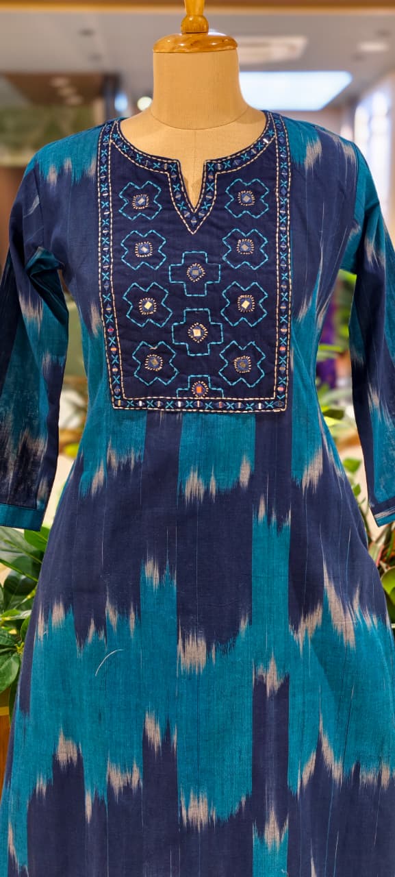 Ikkat Inspired Summer Wear Cotton Kurta Pant Set With Mirror Touch In Yoke RB111-14032