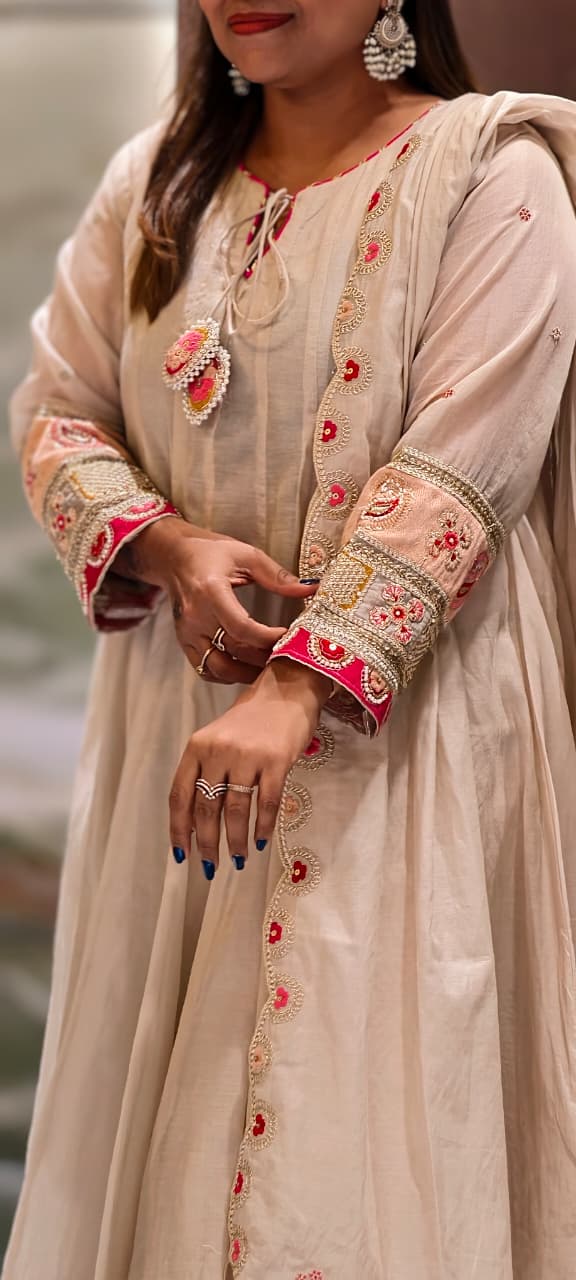 Tiny Cut-Dana Neck Line Golden Highlights Anarkali Full Suit Set With Dupatta In Mul Chanderi Fabric-14078 RB124