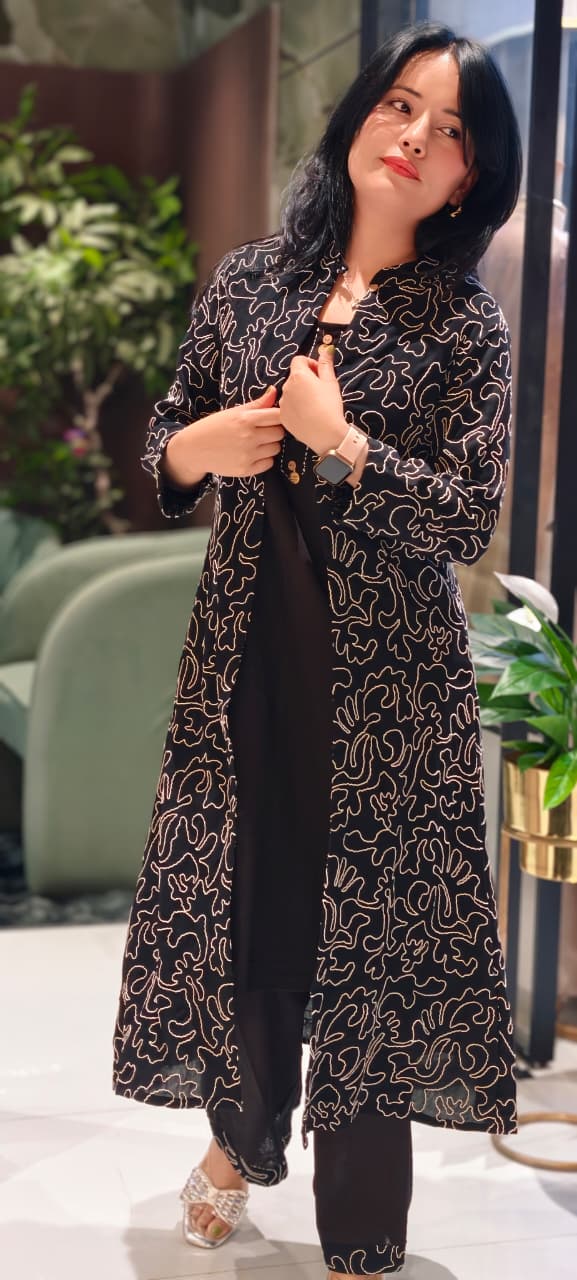 Very Stylish Weavin Thread Embroidered Look Jacket With Kurta Pant Set In Cotton Fabric-14272 RB195