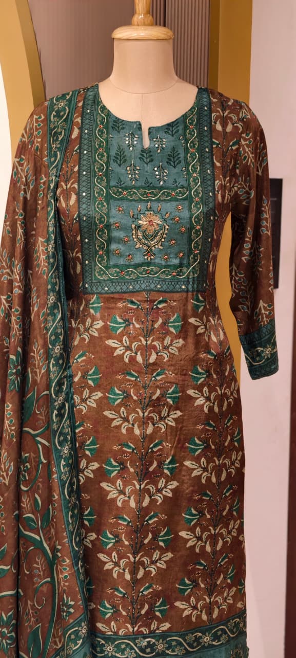 Muslin Fabric Traditional Ajrakh Print Full Suit Set With Dupatta(No Lining Inside)-14357 RB233