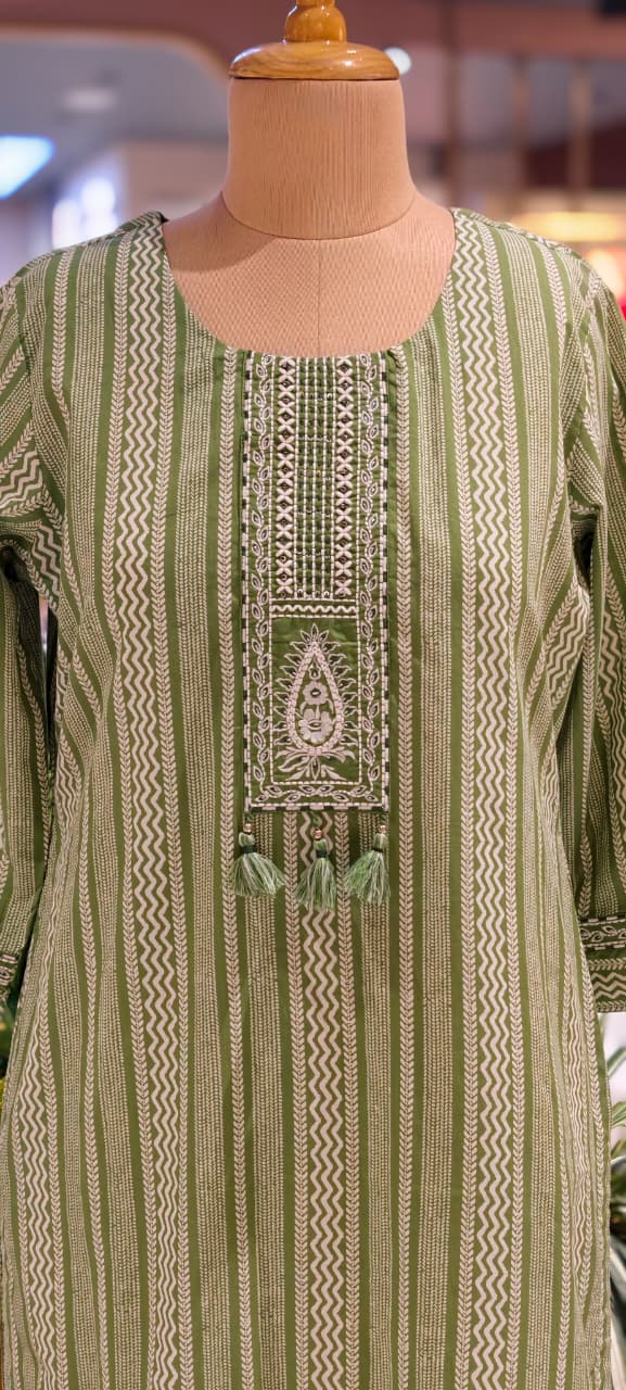 Parelinear Striped Minimal Yoke Designed Daily Wear Cotton Kurti Only-14343 RB242