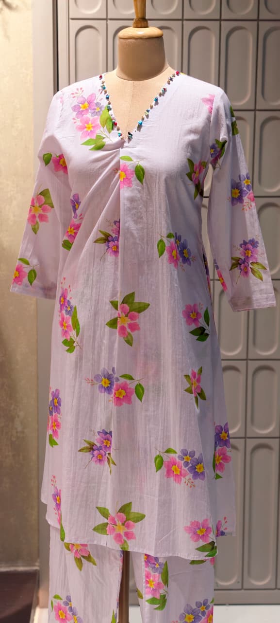 Pastel Lavender A-Line Soft Cotton Floral Printed Kurta with Beaded Neckline And Loose Bottom-14491 RB289