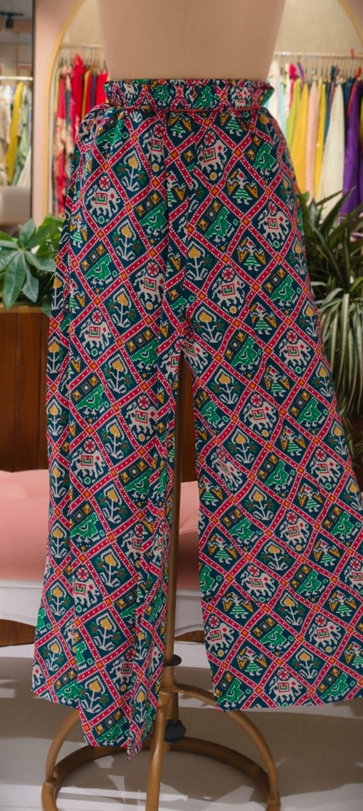 Rajasthani-Inspired Patchwork High-Contrast Printed Crepe Co-Ord Set (SLIGHTLY LEAN FIT)- 14542,44 RB342