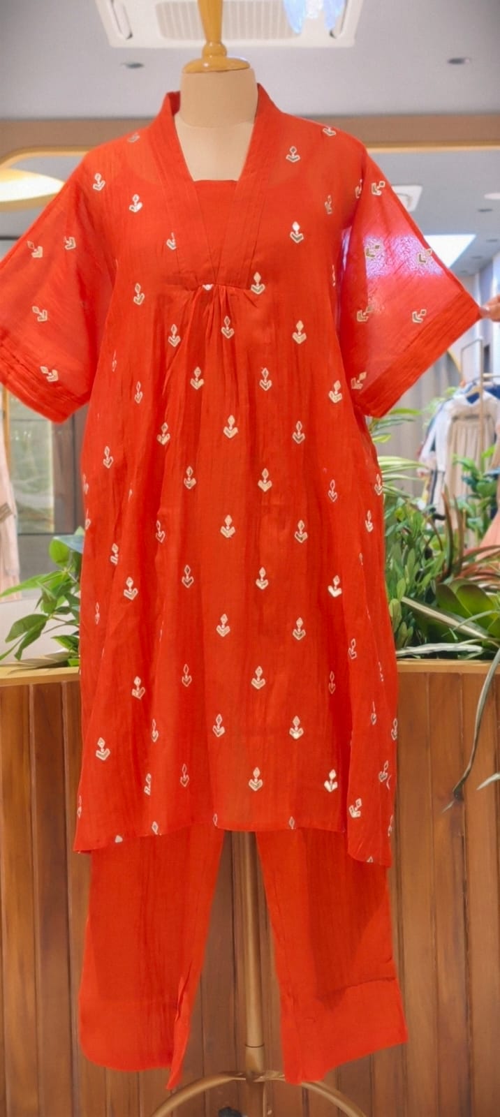Banarasi Mul Chanderi Light Weight Golden Gotta Highlights Over Sized A-Line Kurta Pant Set- 14570 RB363