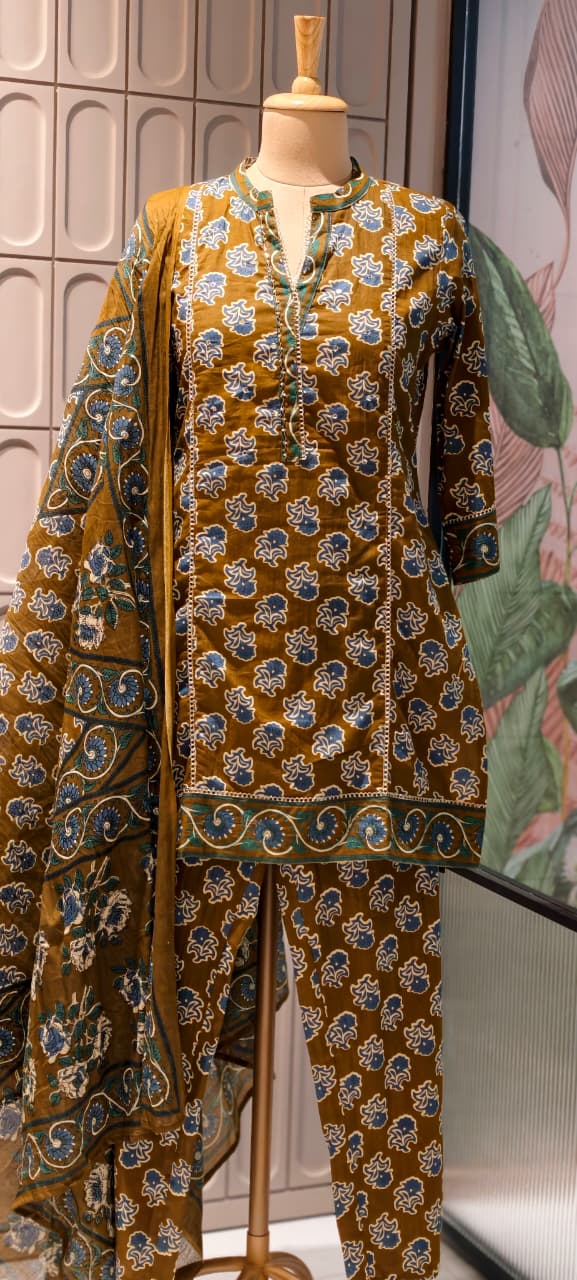 Earthy Floral Block Print Ethnic Cotton Short Length Kurta Full Suit Set With Dupatta- 14861 RB497