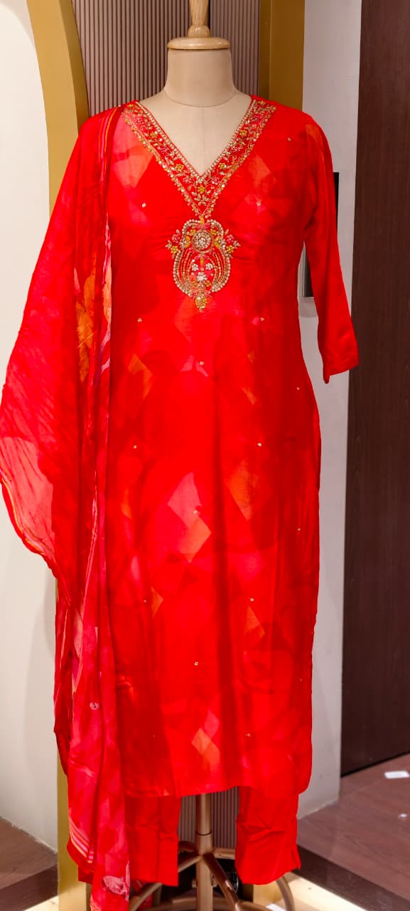 Majestic Delicate Floral Threadwork Motifs Vibrant Russian Silk Full Suit Set With Dupatta-LEAN FIT(ADVISIBLE NEXT SIZE)