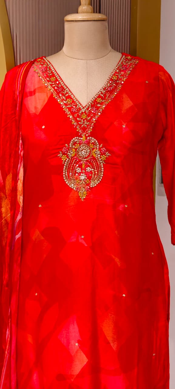Majestic Delicate Floral Threadwork Motifs Vibrant Russian Silk Full Suit Set With Dupatta-LEAN FIT(ADVISIBLE NEXT SIZE)
