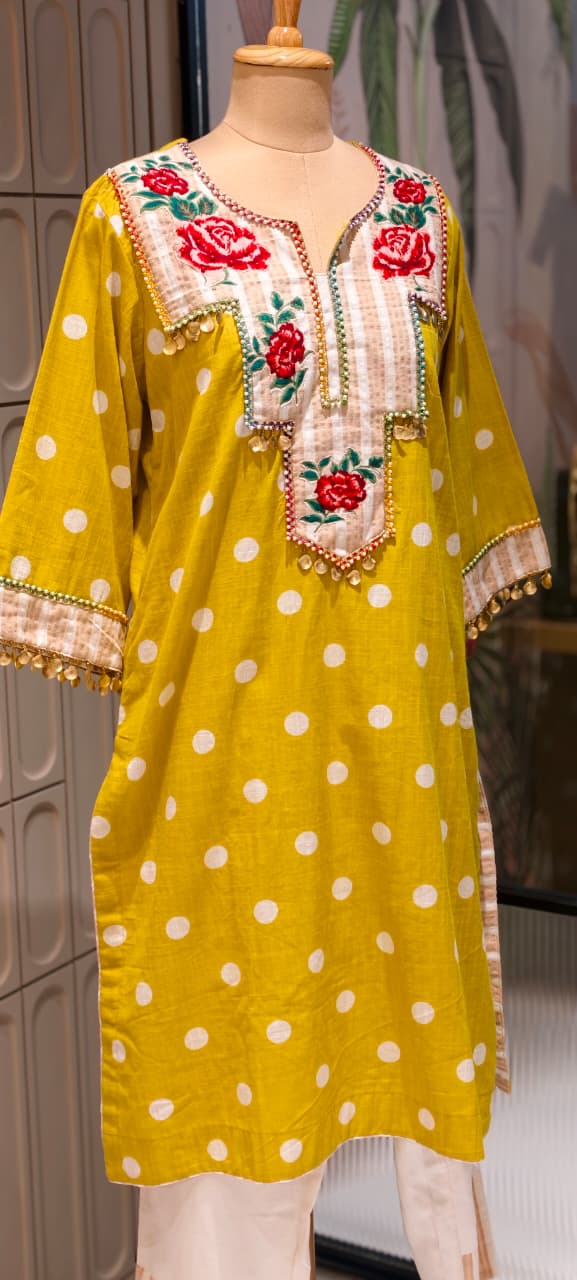 Boho Chic Vibrant Polka Dot Cotton Kurta Pant Set with Floral Patchwork- 14878