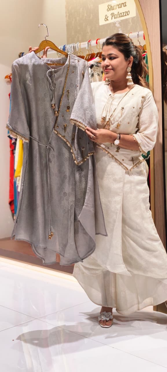 Ethereal Shimmer Fusion Knotted Indo Look Kurti With Palazzo Bottom- 15086