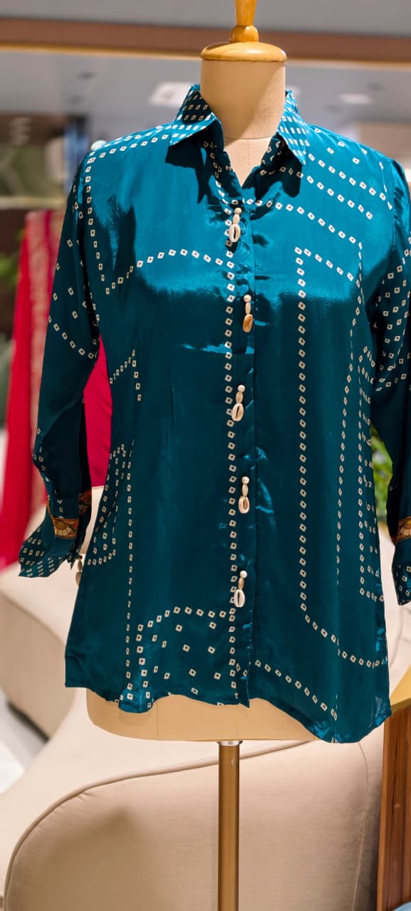 Pure Crepe Collared Casual Shirt with Back Bird Print -15111