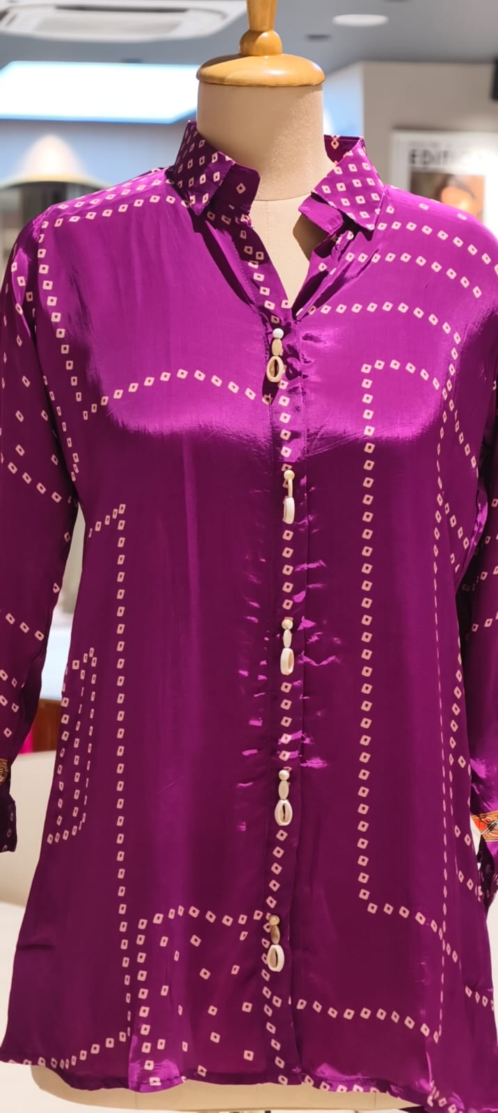 Pure Crepe Collared Casual Shirt with Back Bird Print -15111
