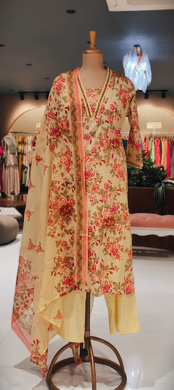 Scattered Beautiful Floral Print Summer Friendly Cotton Full Suit Set With Dupatta- 15302