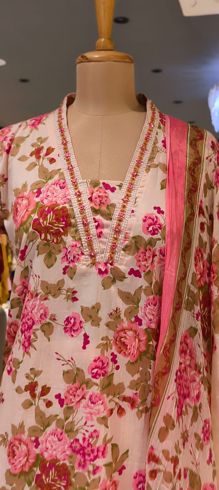 Scattered Beautiful Floral Print Summer Friendly Cotton Full Suit Set With Dupatta- 15302