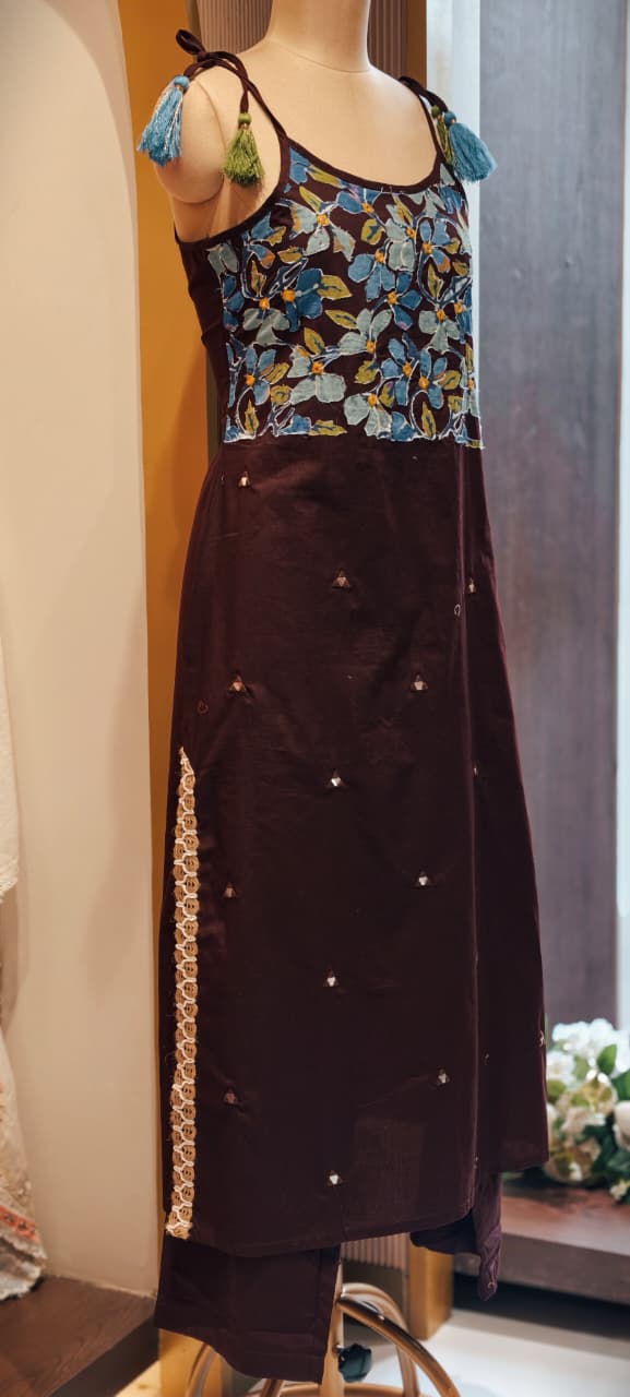 Noodle Strap Summer Style Petal Printed Casual Wear Cotton Kurta Pant Set- 15123