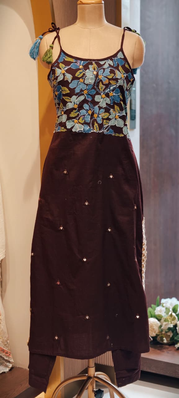 Noodle Strap Summer Style Petal Printed Casual Wear Cotton Kurta Pant Set- 15123