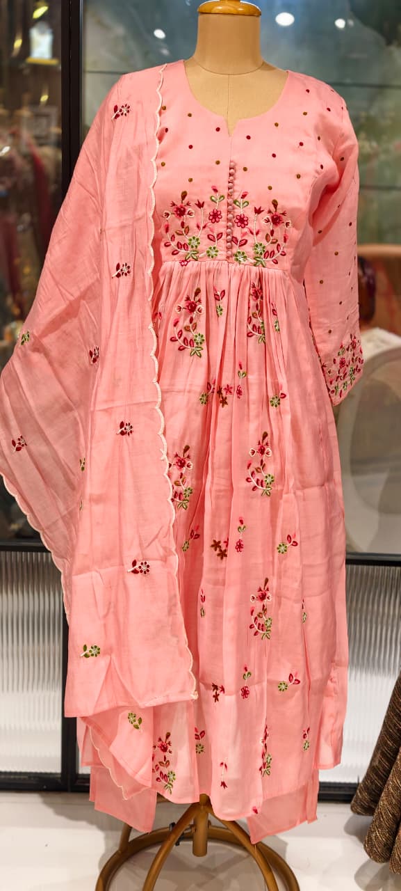 Graceful Hand-Embroidered Surat Mul-Chanderi A-Line Full Suit Set with Scalloped Dupatta- 15124