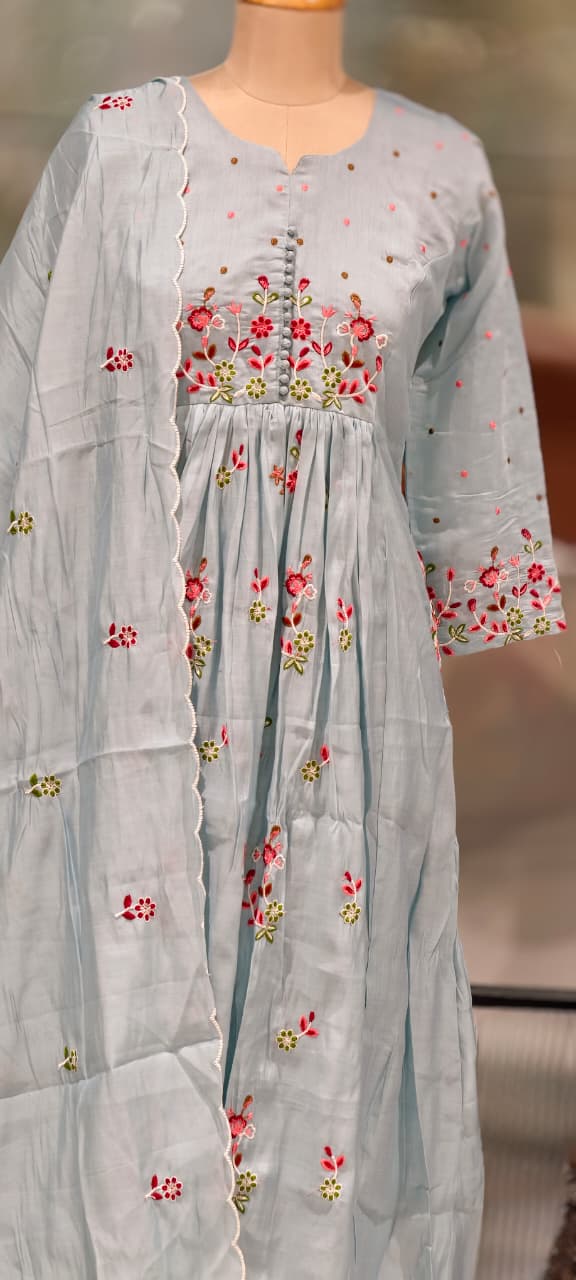 Graceful Hand-Embroidered Surat Mul-Chanderi A-Line Full Suit Set with Scalloped Dupatta- 15124