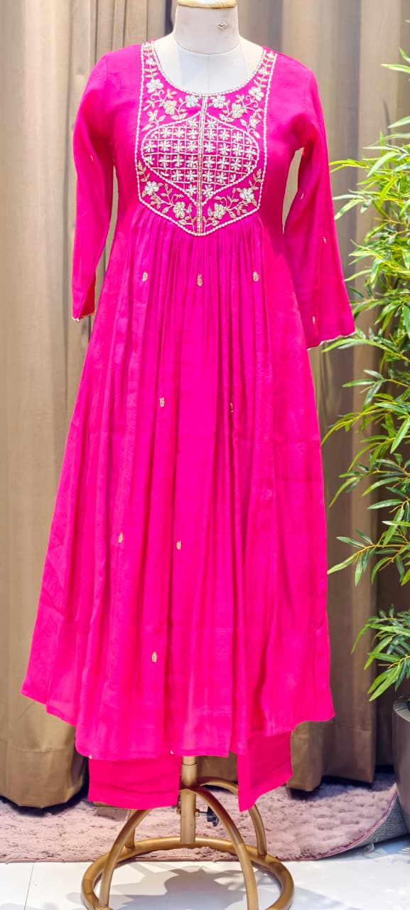 Tiny Pearl With Cut-Dana Embroidered Yoke Flared A-Line Crush Surat Mul-Chanderi Full Suit Set with Dupatta- 15422