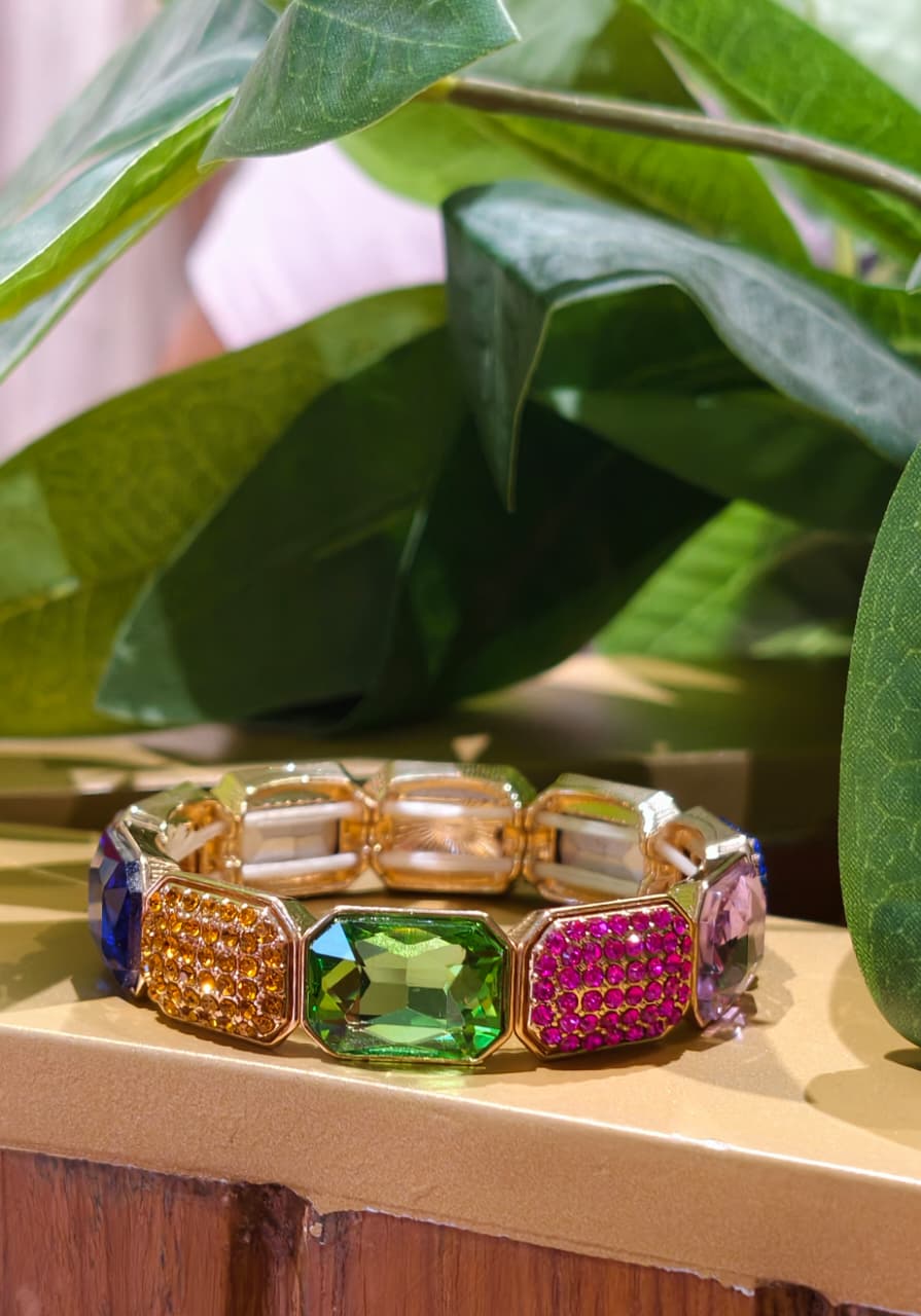 Premium Multicolor Emerald Cut Crystal Stretch Bracelet – Elegant Statement Bracelet