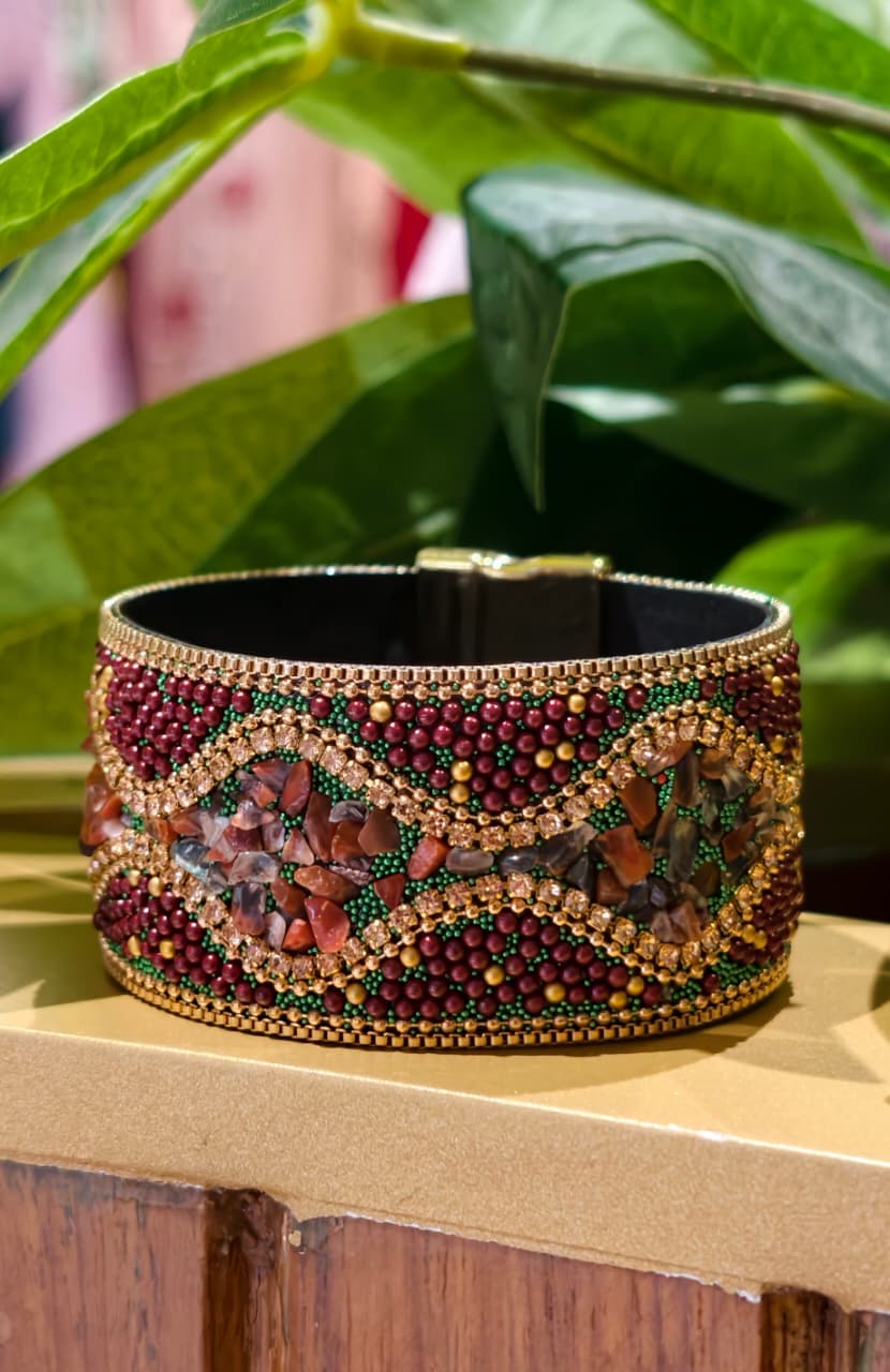Crystal Embellished Designer Cut Dana Premium Fashion Bracelet