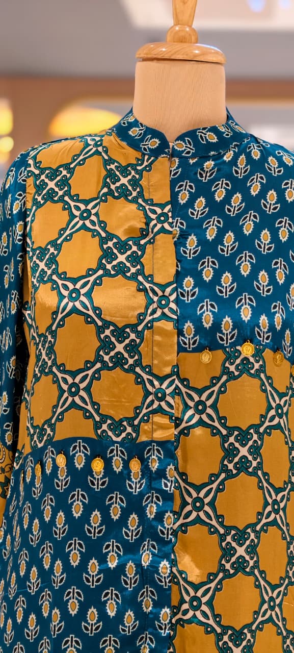 Geometric Block Print Dual Toned Casual Crepe Shirt- 15434