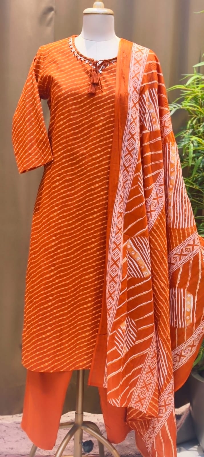 Minimal Neck Work Soft Cotton Leheriya Printed Full Suit Set With Dupatta- 15531