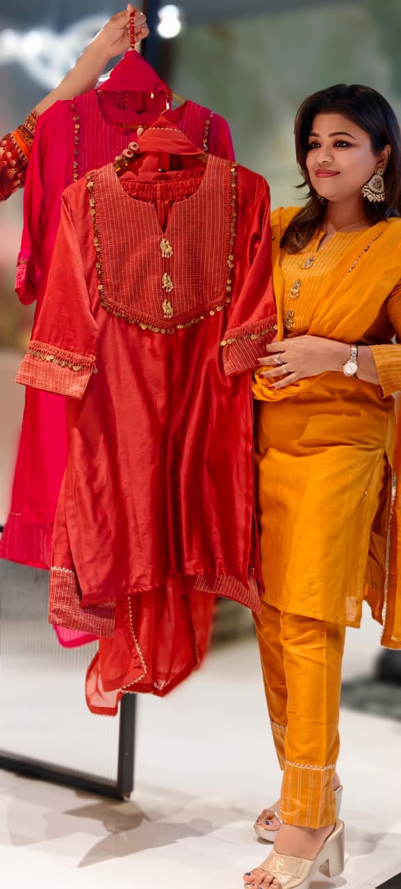 Golden Broach Look Tassel Accent Pleated Russian Silk Full Suit Set With Dupatta