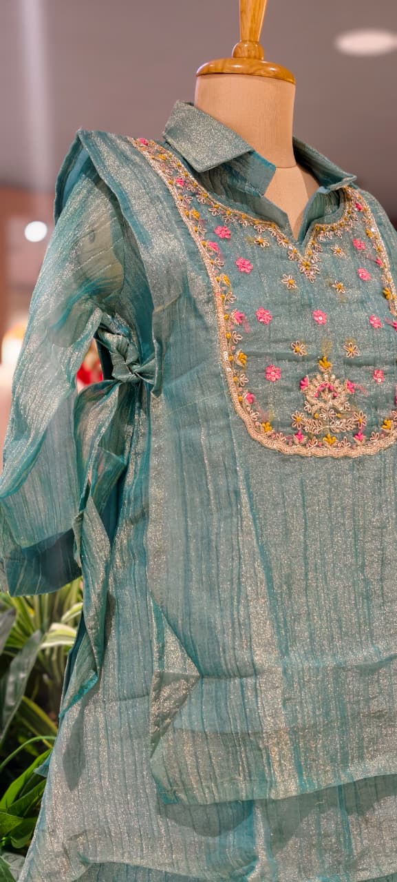 Embroidered Cute Floral Highlights Over Lay Co-Ord Set In Crush Tissue Fabric- 15631