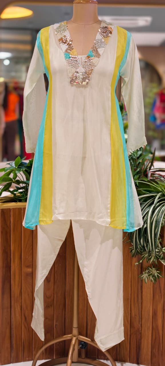 Handcrafted Neck Embroidery Royal Pastel Multicolor Panelled Kurta Pant With Inner- 15850