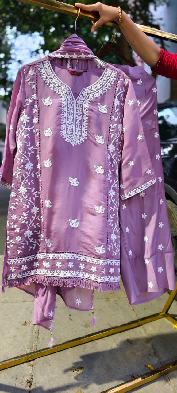 Floral Intricate Thread Embroidered Premium Surat Mul-Chanderi Straight Full Suit Set With Dupatta- 15893