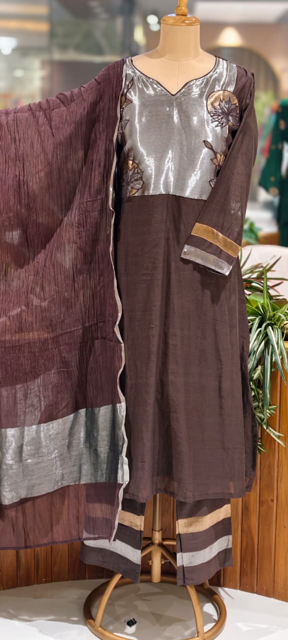 Metallic Floral Applique Yoke Coffee Pallete Banarasi Mul-Chanderi A-Line Full Suit Set With Dupatta- 15988