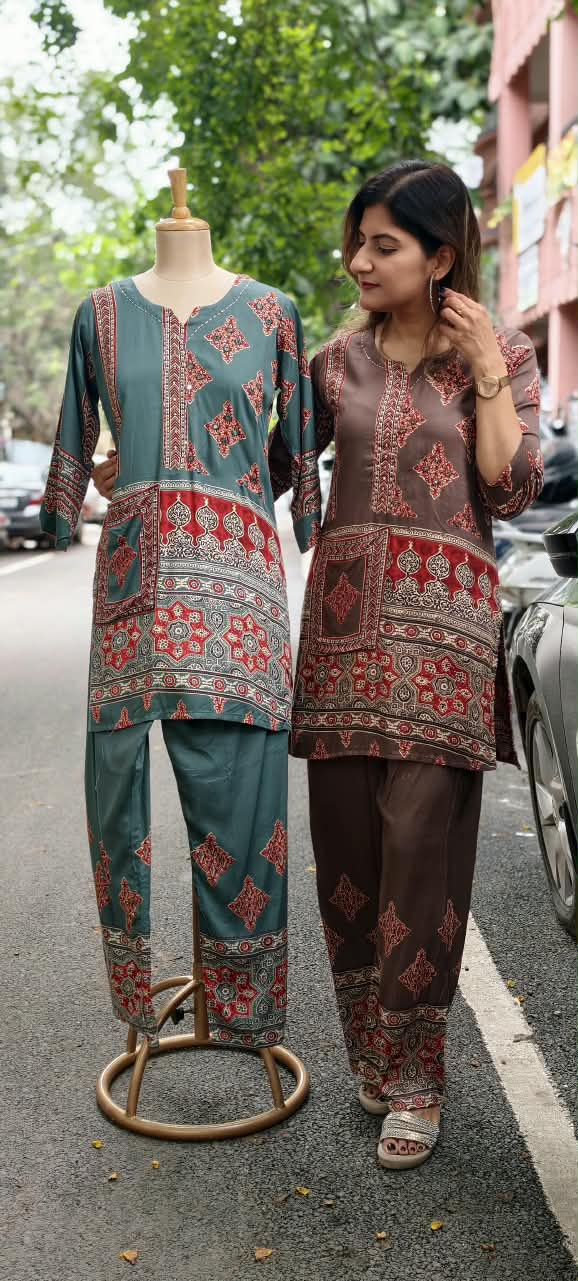 Rich Kalamkari With Assymmetrical Prints Multi Shades Slub Cotton Co-Ord Set- 15808