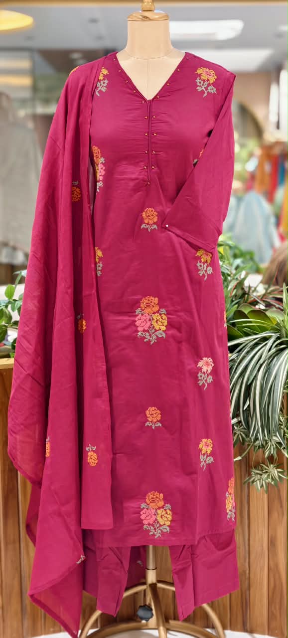 Cross-Stitch Abstract Floral Embroidery Straigth Cotton Full Suit Set With Dupatta- 16093