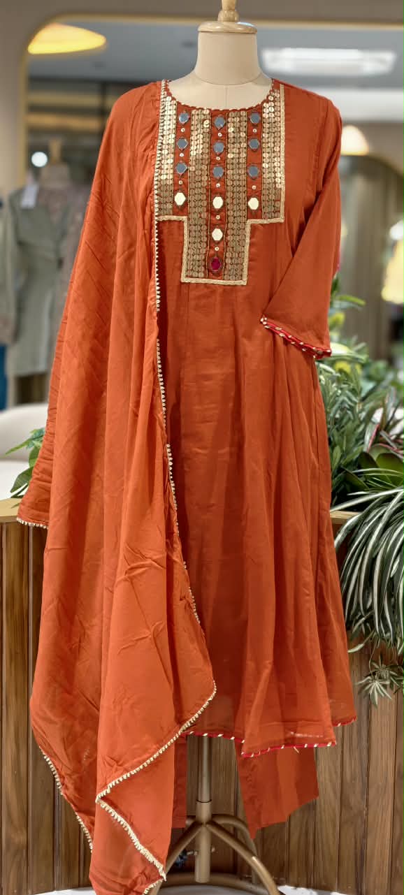 Real Mirror Boho Chic Boxed Yoke Panel Mul-Cotton Anarkali Full Suit Set With Dupatta- 16241