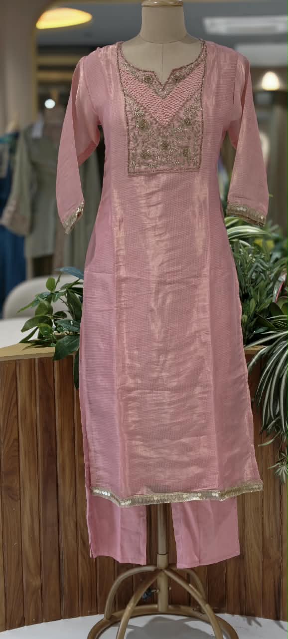 Blush Kota Tissue Checks Elegant Yoek Embroidery Staright Full Suit Set With Dupatta- 16244