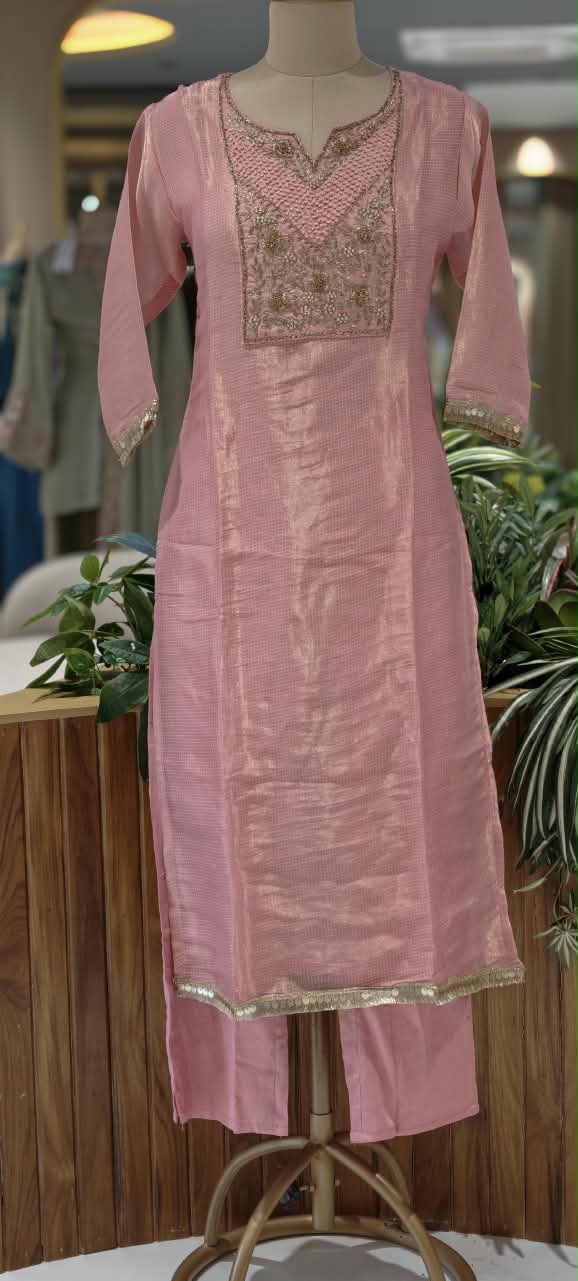 Blush Kota Tissue Checks Elegant Yoek Embroidery Staright Full Suit Set With Dupatta- 16244