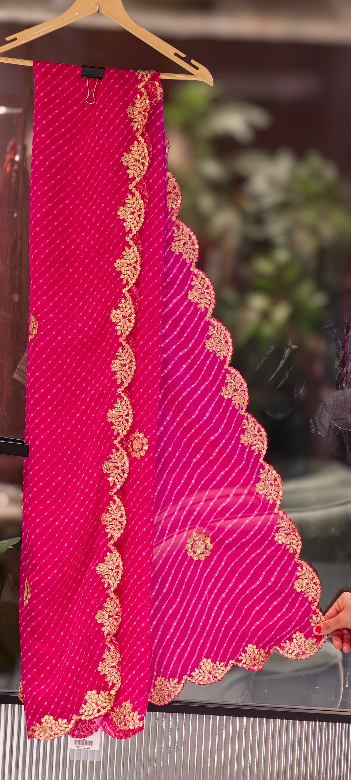 Leheriya Bandhani Dupatta with Gold Cutwork Lace Border- 16397