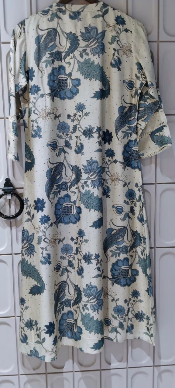 Cream Base & Slate Blue Mughal Floral Printed Kurti- 16387