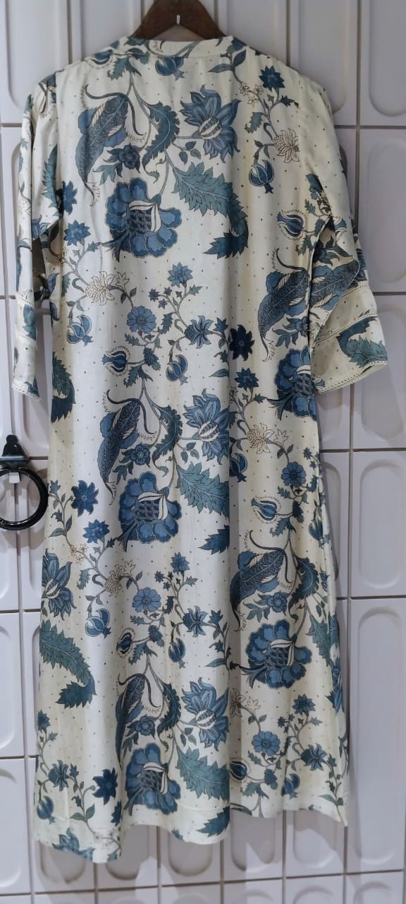 Cream Base & Slate Blue Mughal Floral Printed Kurti- 16387