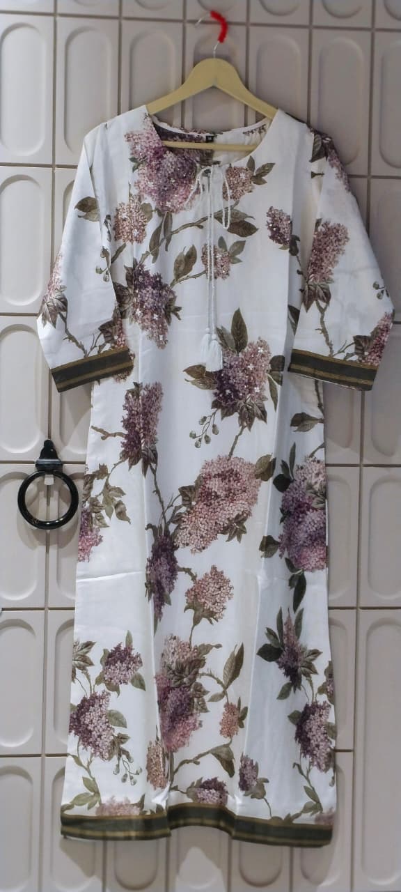 White Hydrangea Floral Print Round Neck Kurti with Tassels- 16470