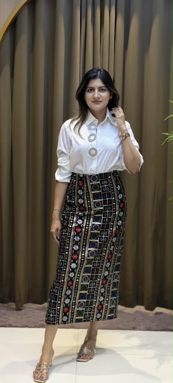 Collared Long Sleeve Button-Up Shirt with Embellished Ring Button Placket- 16182