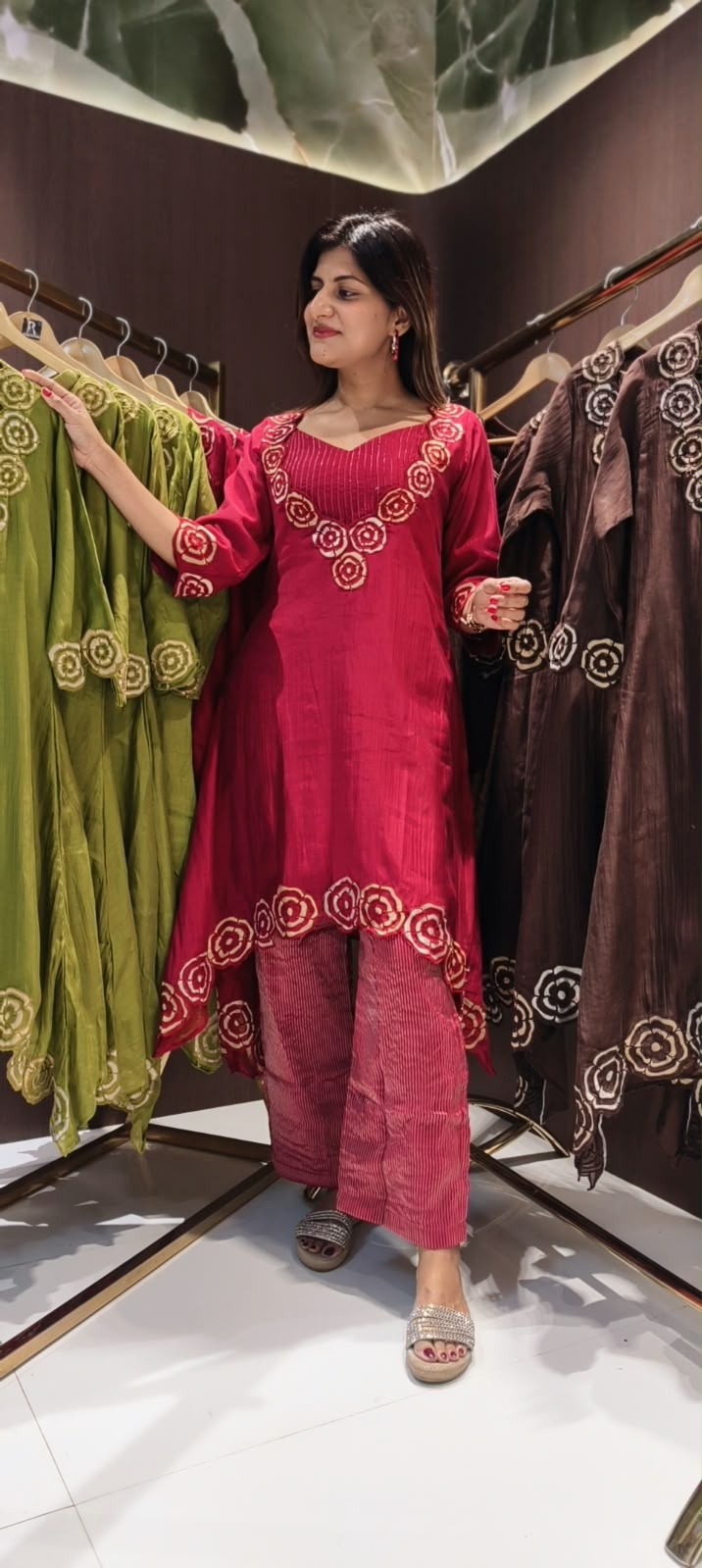 Embroidered Floral Cut-Work Outline Matching Mul-Chander A-Line Kurta With Bustier & Striped Tissue Bottom- 16460