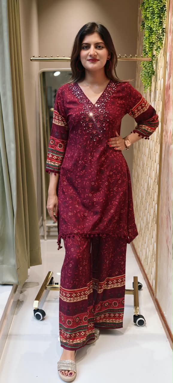 Bohmeian Real Mirror Touch Neckline Tiny Floral Printed Slub Cotton Kurta Pant Set- 16389